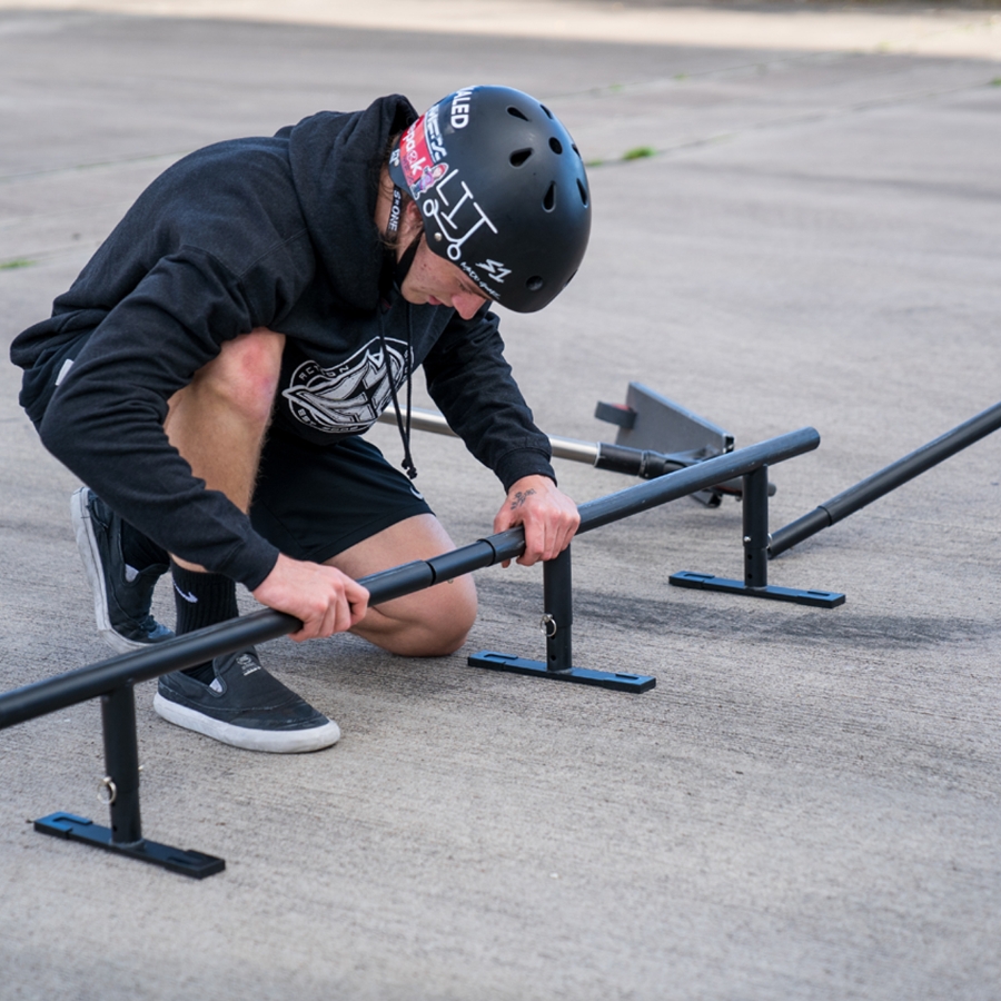 Madd gear adjustable grind rail Clearance