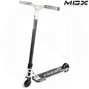 MGX E1 - Extreme - Silver Black - Angled - MGP207-514